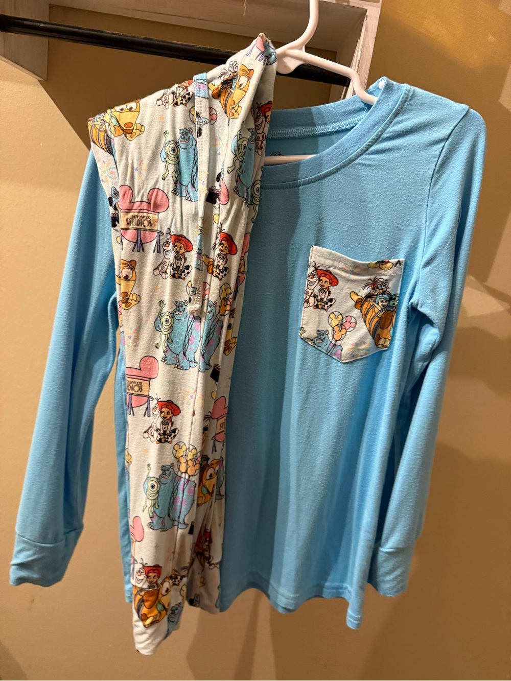 Gigi’s Closet Long Sleeve Jogger Set 5/6